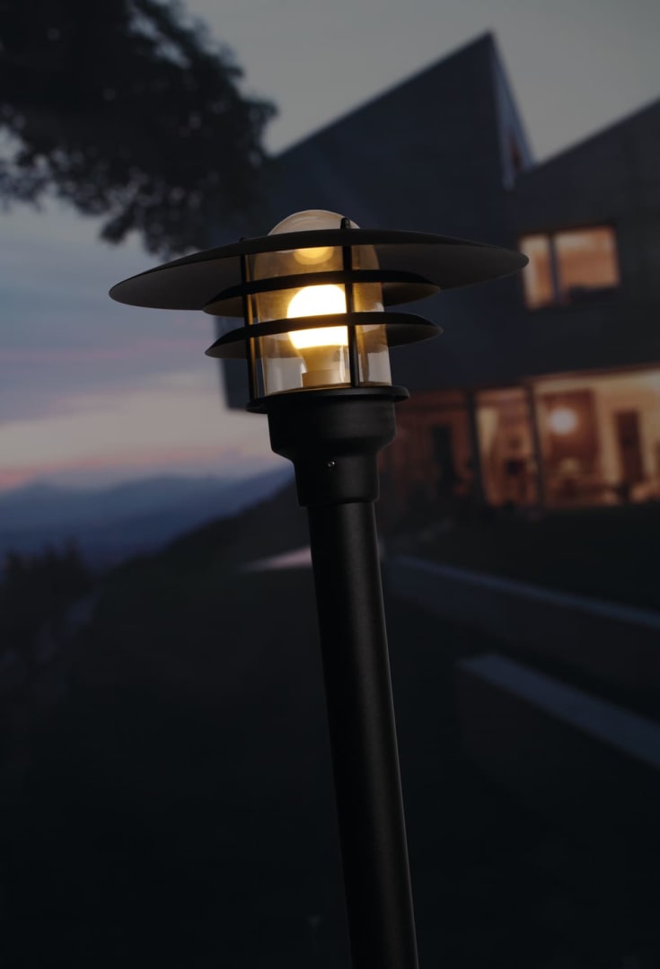 Nordlux Lønstrup 32 trädgårdslampa, svart