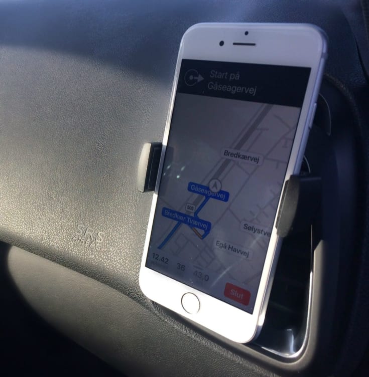 Cellularline Handy Drive mobilholder, sort