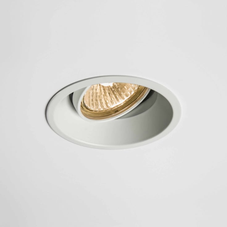 Astro Minima Round indbygningsspot, kipbar, GU10, hvid