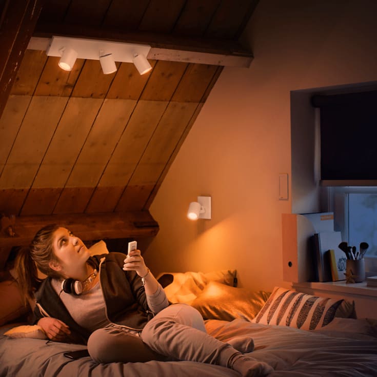 Philips Hue Connected Runner spotter i tak, hvit