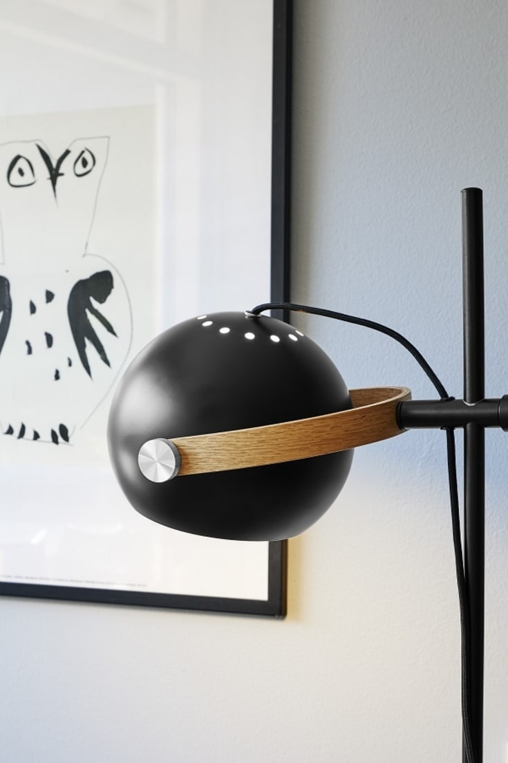 Halo Design D.C vägglampa, svart