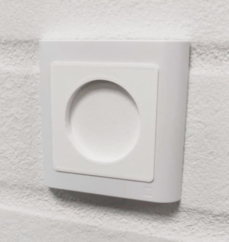 Indsats til smart button med LK Fuga Soft design ramme, lysegrå