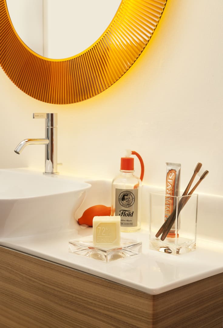 Kartell Laufen Boxy tannbørsteholder, transparent