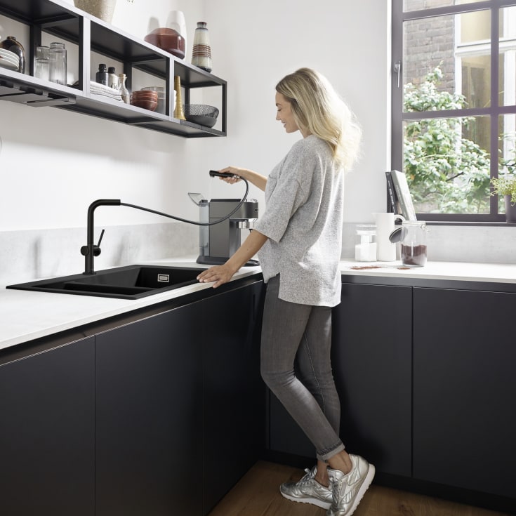 Hansgrohe Talis M54 køkkenarmatur, udtrækstud, mat sort