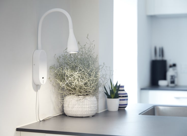 Nielsen Light Eye vägglampa med USB, vit