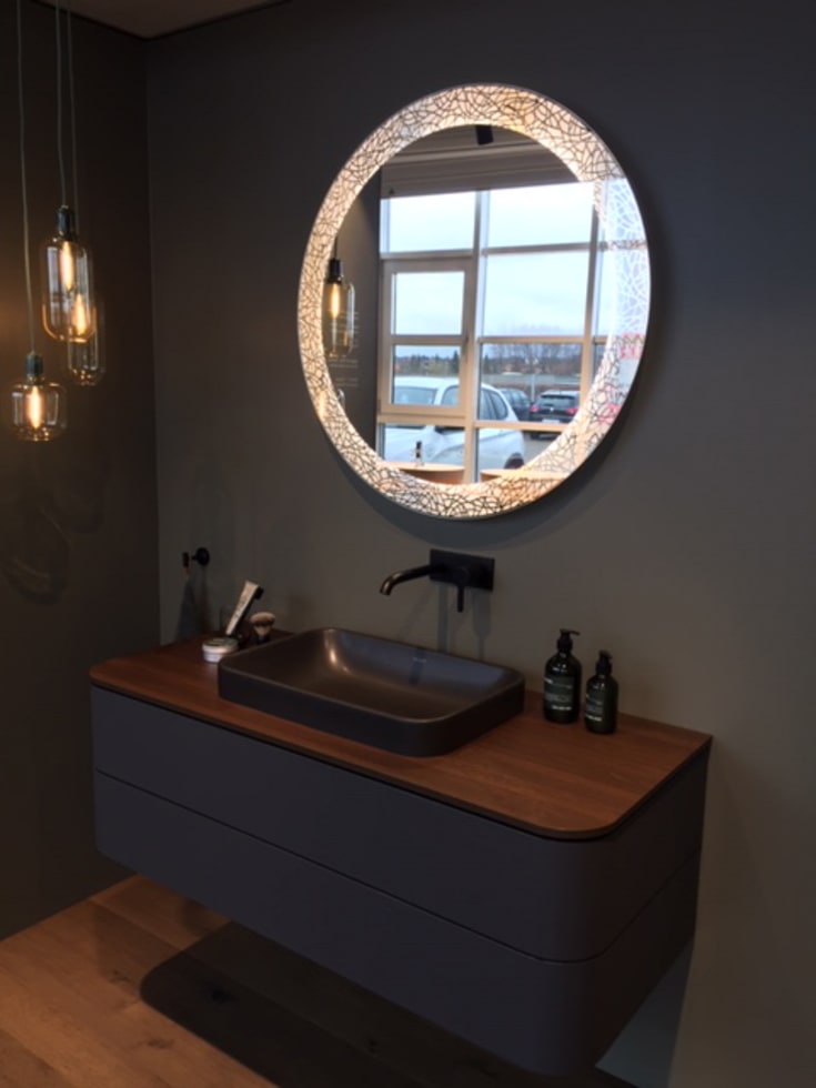 Duravit Happy D.2 speil med lys, dimbar, duggfri, Ø90 cm, hvit