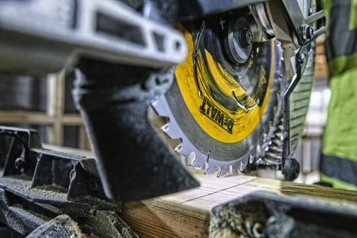 DeWalt XR Flexvolt 54V kap-/geringssav, Ø250 mm, uden batteri