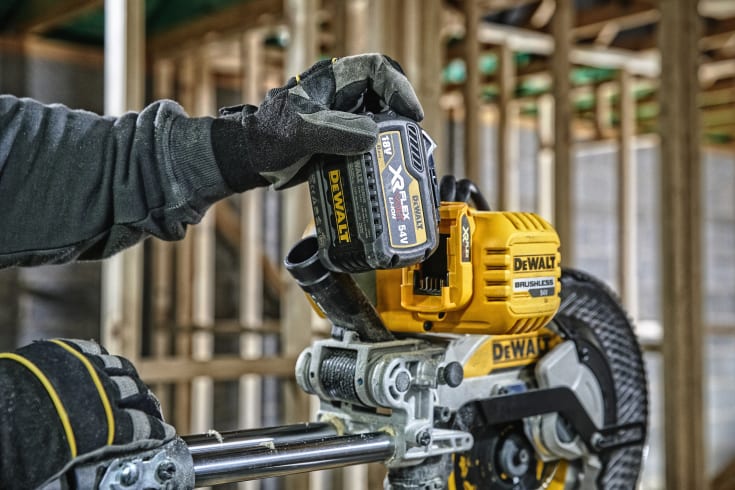 DeWalt XR Flexvolt 54V kap- och geringssåg, Ø250 mm, utan batteri