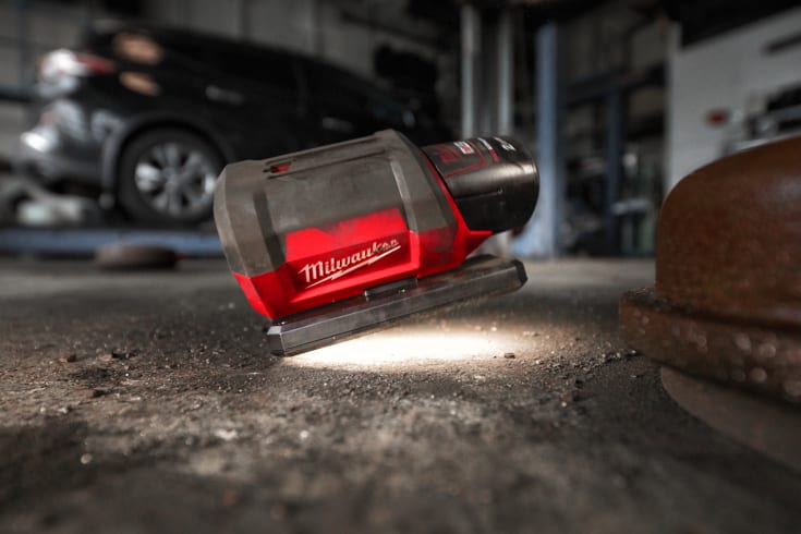 Milwaukee M12 PAL-0 arbejdslampe, 700 lumen
