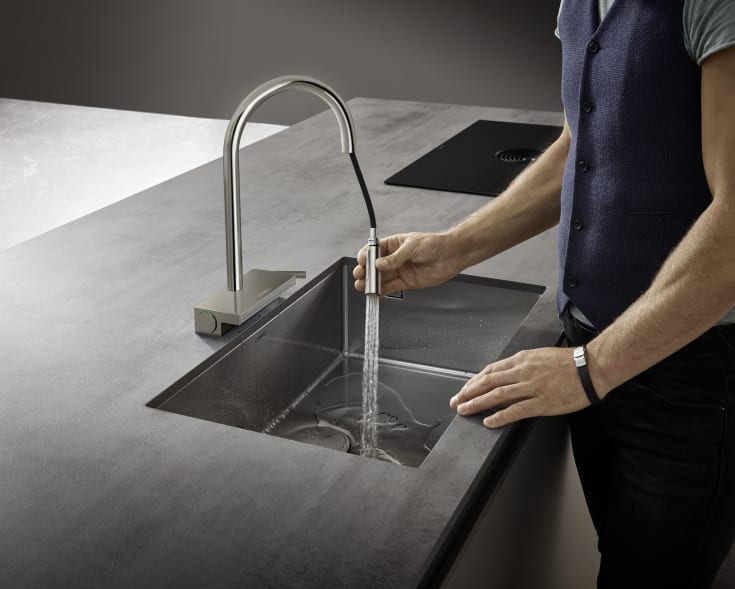 Hansgrohe Aquno Select M81 kjøkkenarmatur, uttrekkbar tut, stål