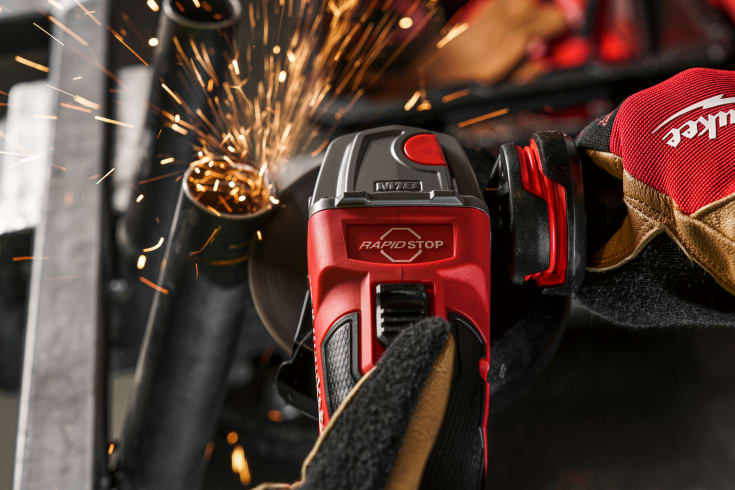 Milwaukee M18 Fuel 125 mm vinkelsliber, u. batteri