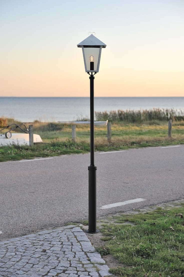 Konstsmide Benu parklampe, galvanisert stål