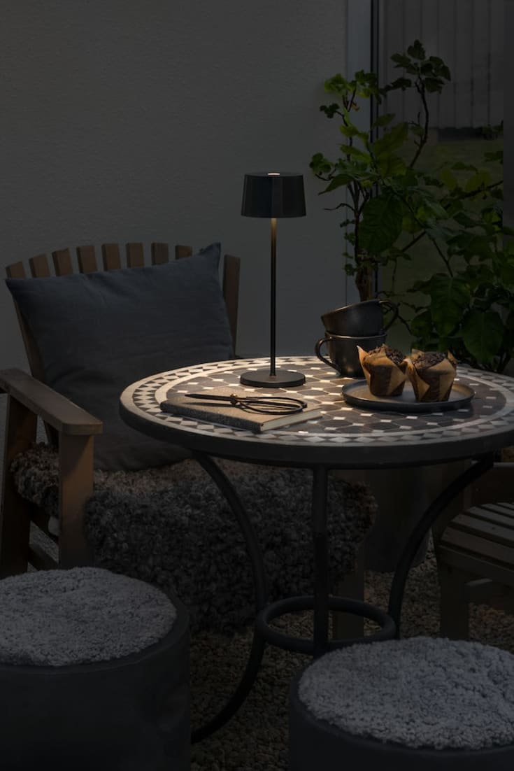Konstsmide Positano uppladdningsbar bordslampa utomhus, svart