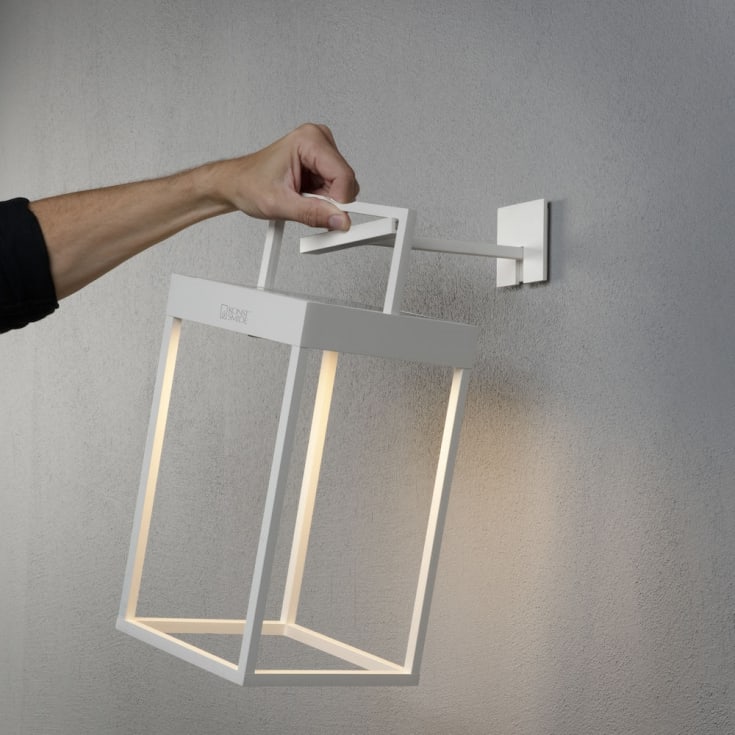 Konstsmide Portofino uppladdningsbar & solcells bordslampa, vit