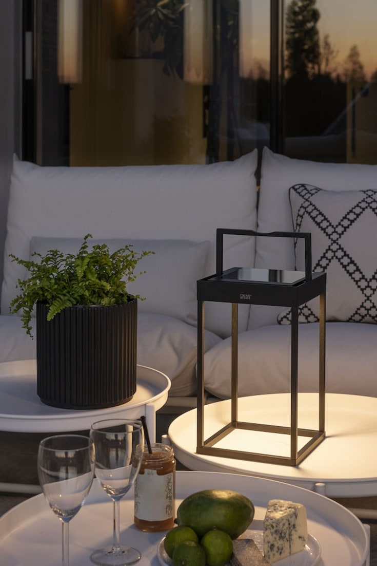 Konstsmide Portofino uppladdningsbar & solcells bordslampa, svart