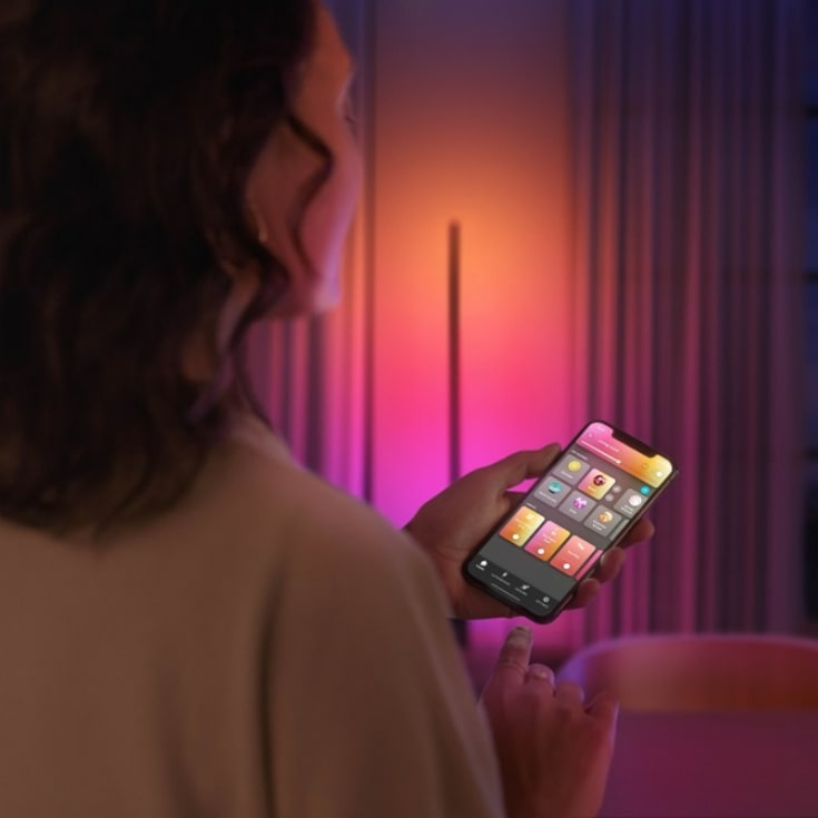Philips Hue Signe Gradient golvlampa, sort, 2 stk