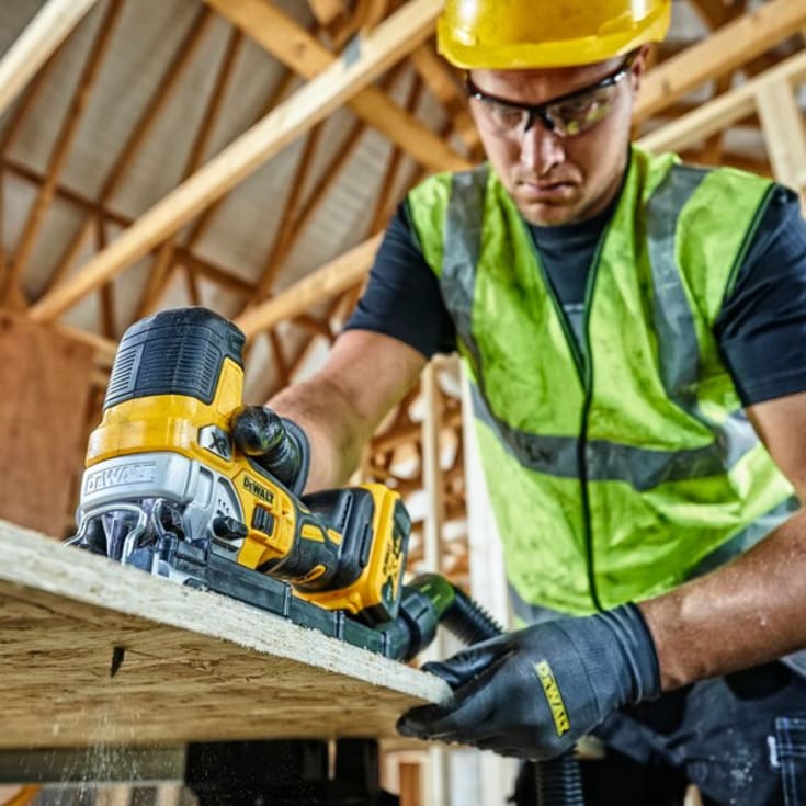 Dewalt DCS335N-XJ batteridrevet stikksag