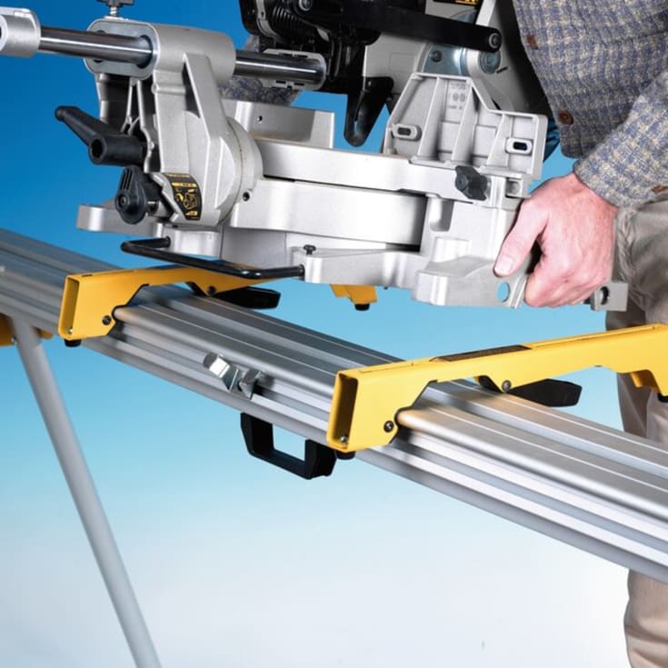 DeWalt DE7023-XJ arbejdsstation til kap-/geringssav