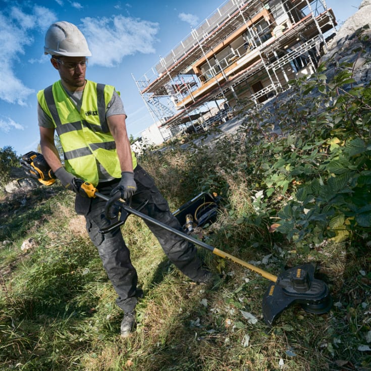 Dewalt 18V/54V XR DCM571N-XJ Flexvolt græstrimmer/buskrydder, 38 cm, uden batteri