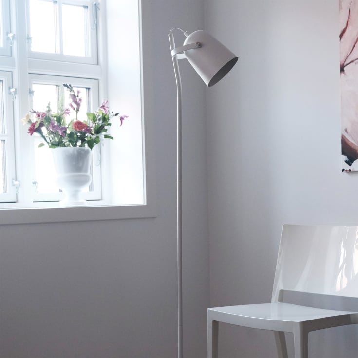 Dyberg Larsen Oslo gulvlampe, hvid
