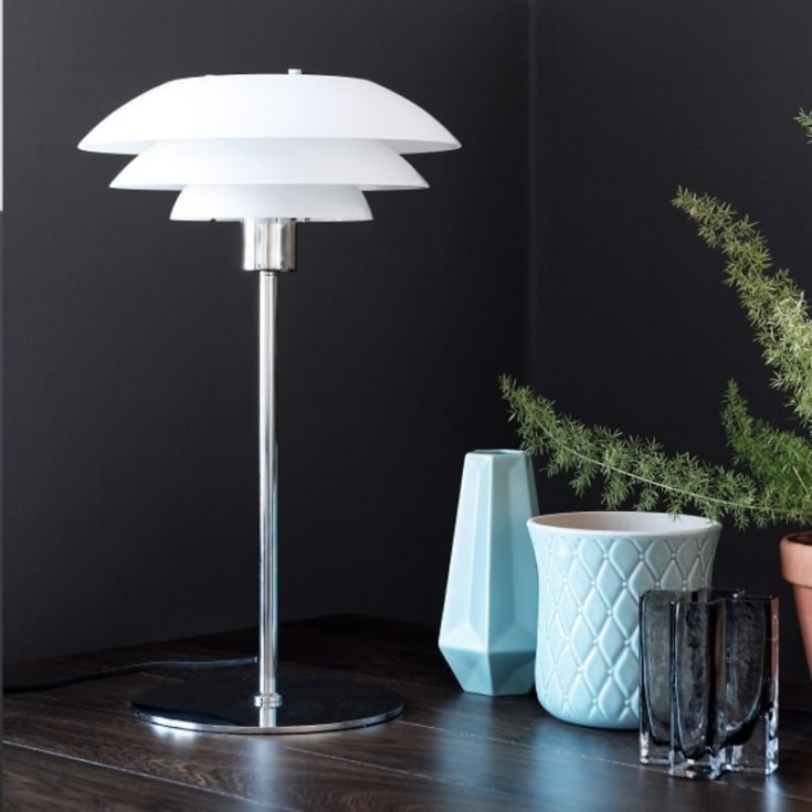 Dyberg Larsen DL31 bordslampa, opal