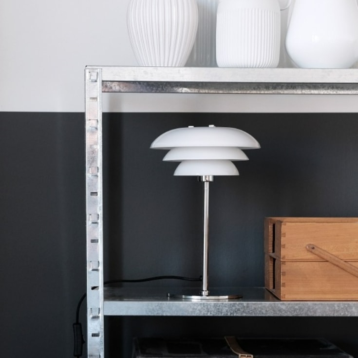 Dyberg Larsen DL31 bordslampa, opal
