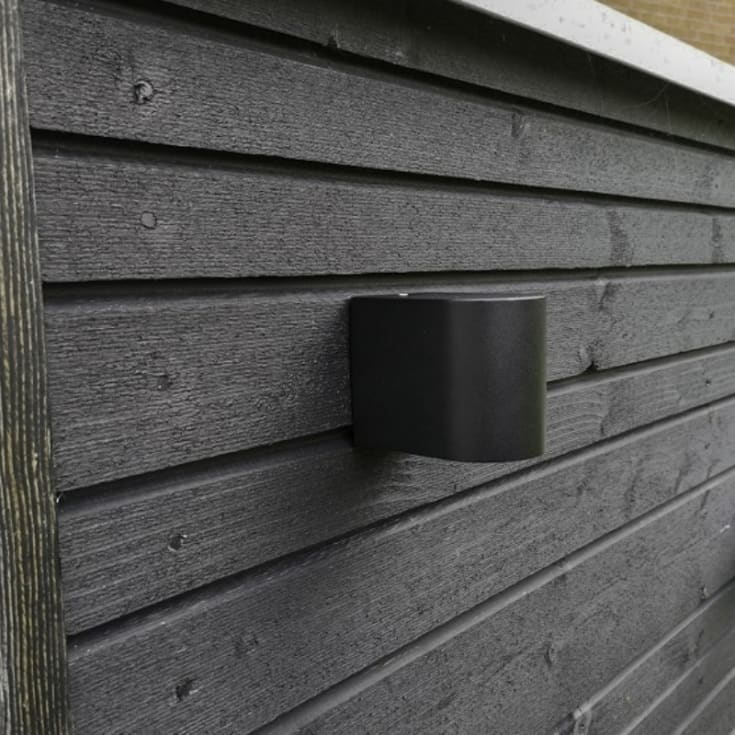 Dyberg Larsen Læsø vägglampa utomhus