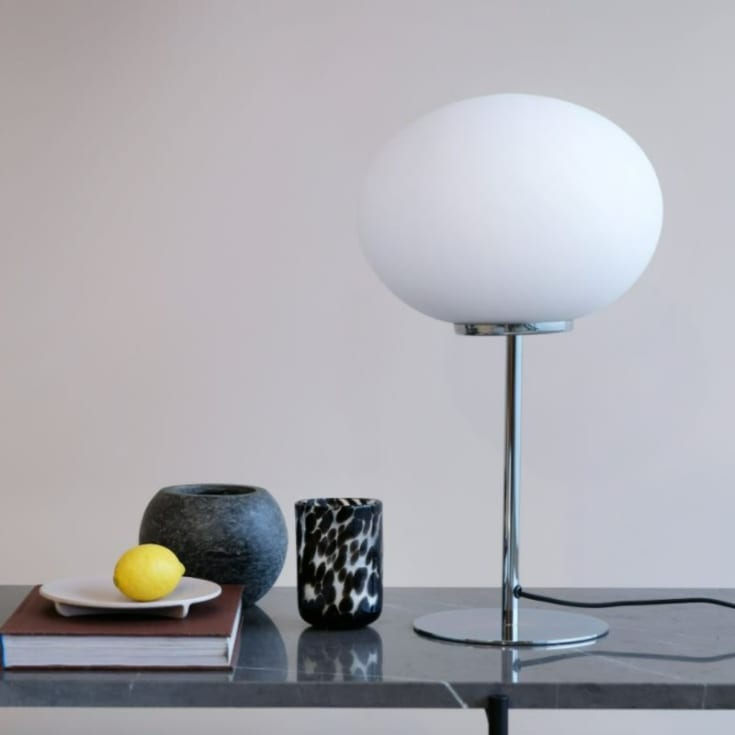 Dyberg Larsen Queen bordlampe, krom