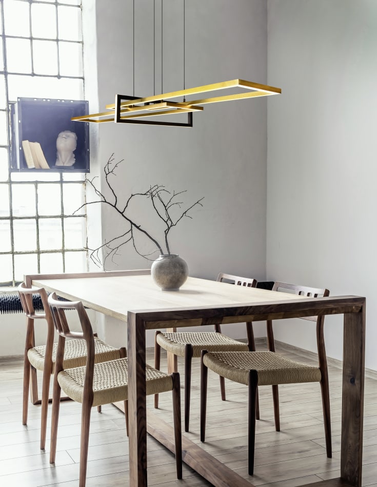 Trio Lighting Salinas langbordspendel, messing