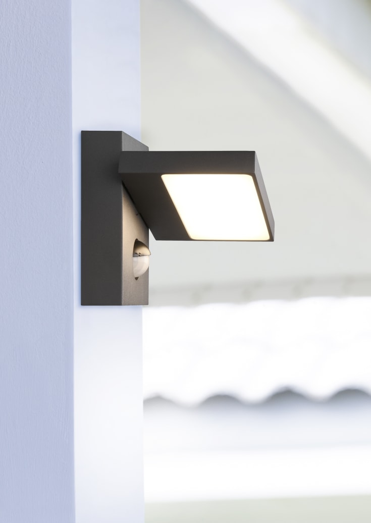 Trio Lighting Horton utendørs vegglampe med sensor