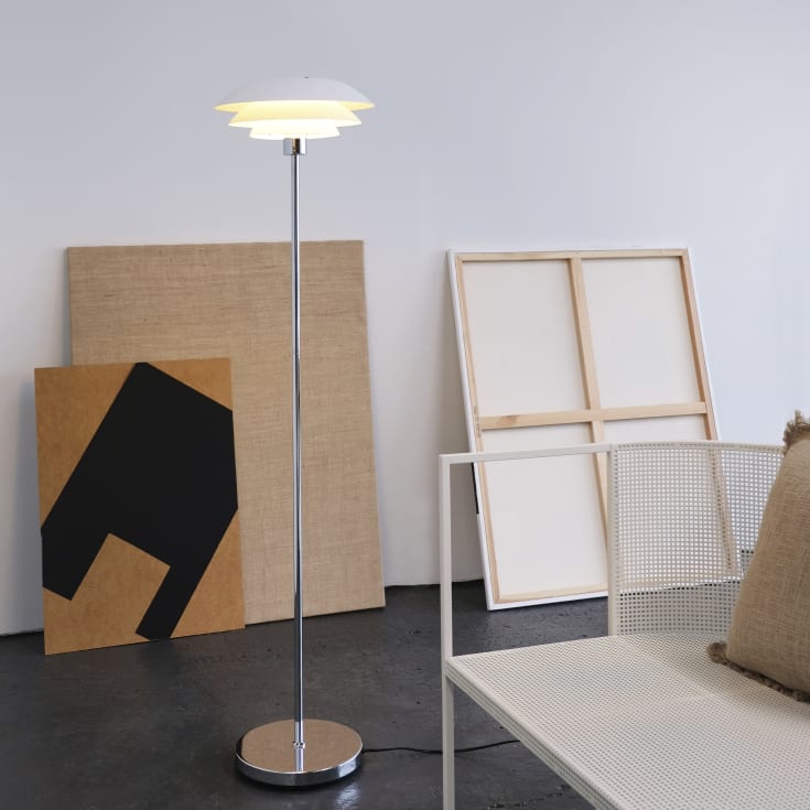 Dyberg Larsen DL31 golvlampa, vit