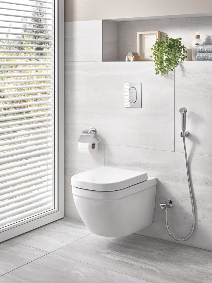 Grohe Euro Ceramic vegghengt toalett, uten skyllekant, hvit
