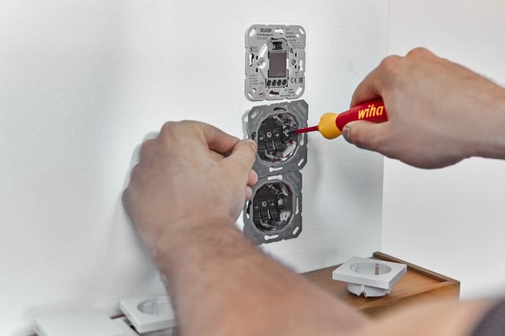 Wiha PocketMax® skruetrækker 1000 V, bitmagasin med 4 slimbits