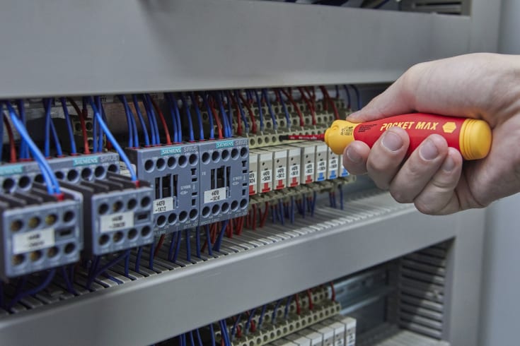 Wiha PocketMax® skruetrækker 1000 V, bitmagasin med 4 slimbits