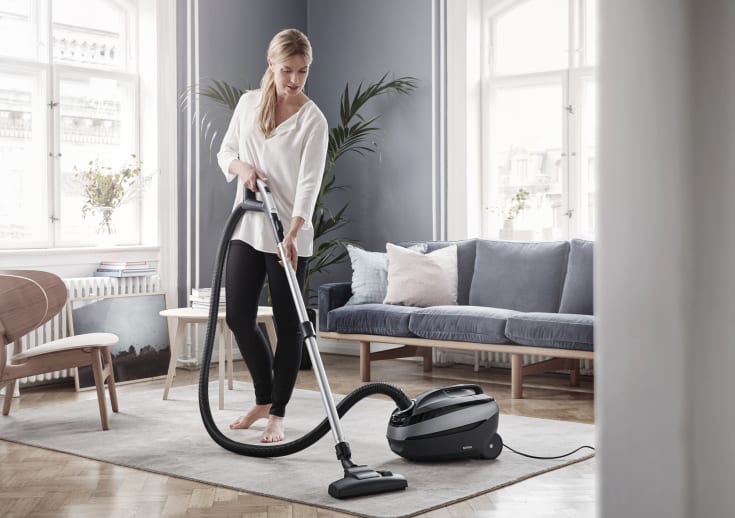 Nilfisk Select støvsuger, 450 W, rød