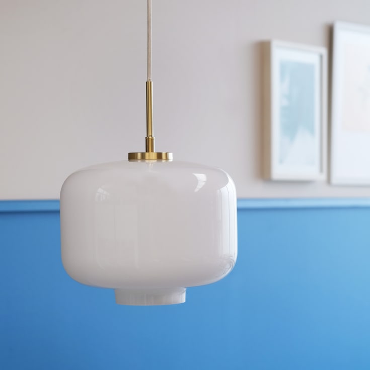 Dyberg Larsen Arp pendellampa, mässing, Ø30 cm