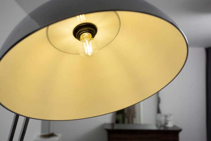 Ledvance Ultra Efficient E27 standardlampa, 3000K, 2,2W