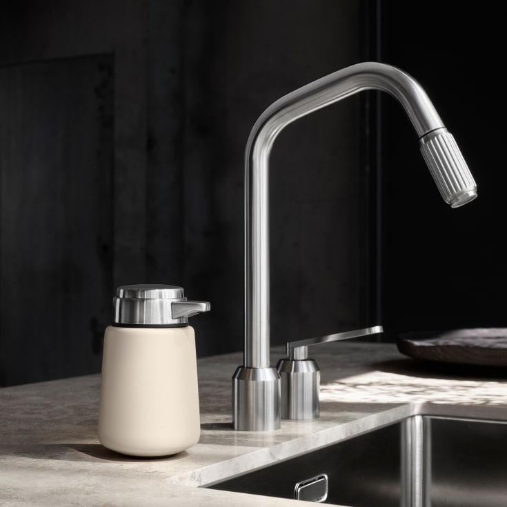 Vipp 9 såpedispenser, beige