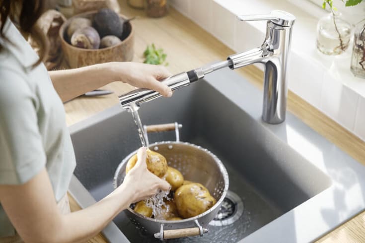 Hansgrohe Zesis M33 kjøkkenarmatur, uttrekkbar tut, krom