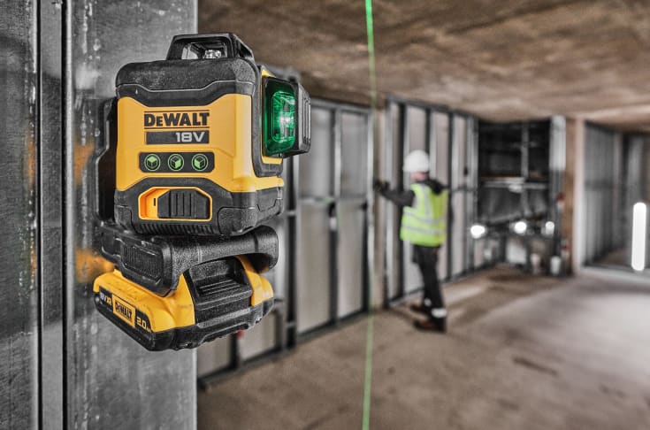 DeWalt 18V XR DCLE34031D1-QW krydslinjelaser, 3 x 360⁰, grøn, 1 stk. 18V x 2.0 Ah