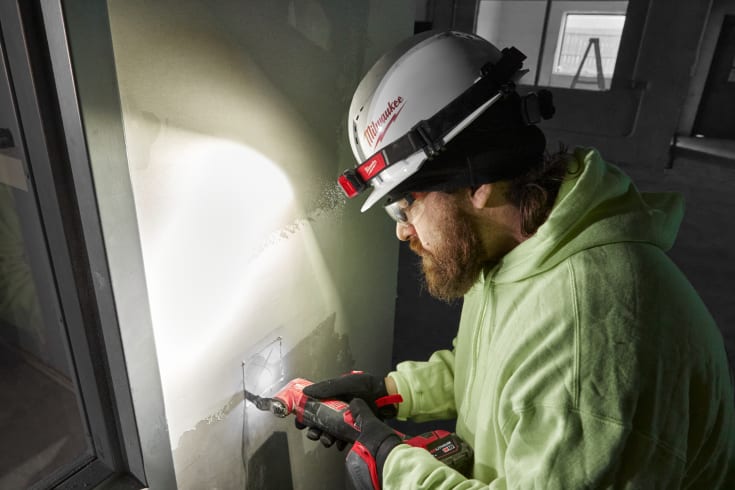 Milwaukee TrueView IR HL450 pandelampe