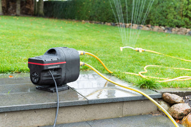 Grundfos SCALA1 3-45 1 x 230V automatisk pump 50Hz schuko