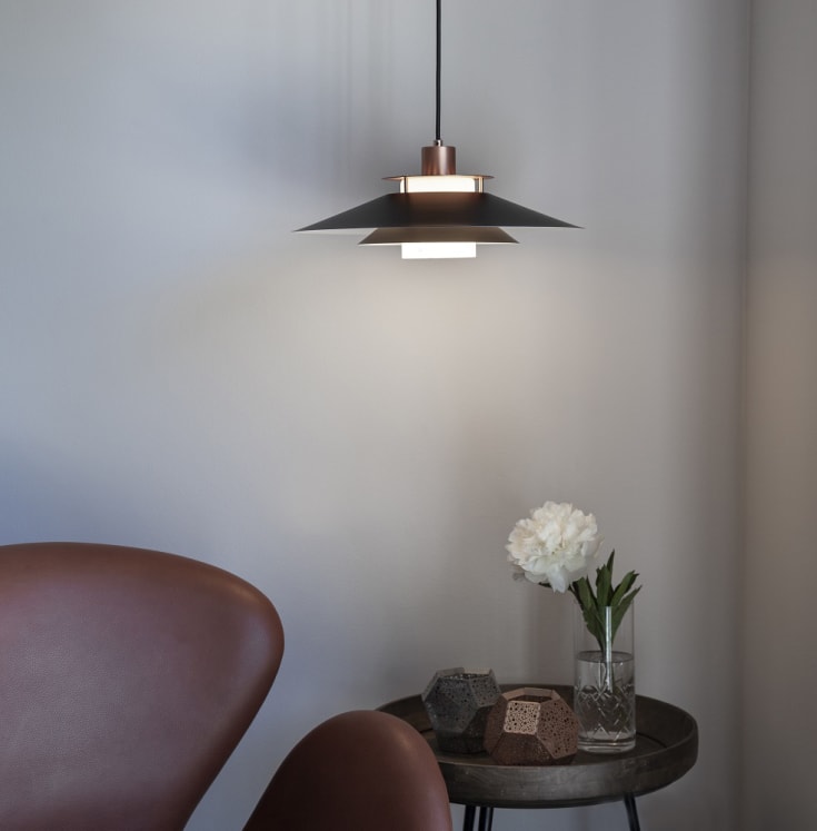 Halo Design Rivoli pendellampa, svart/koppar