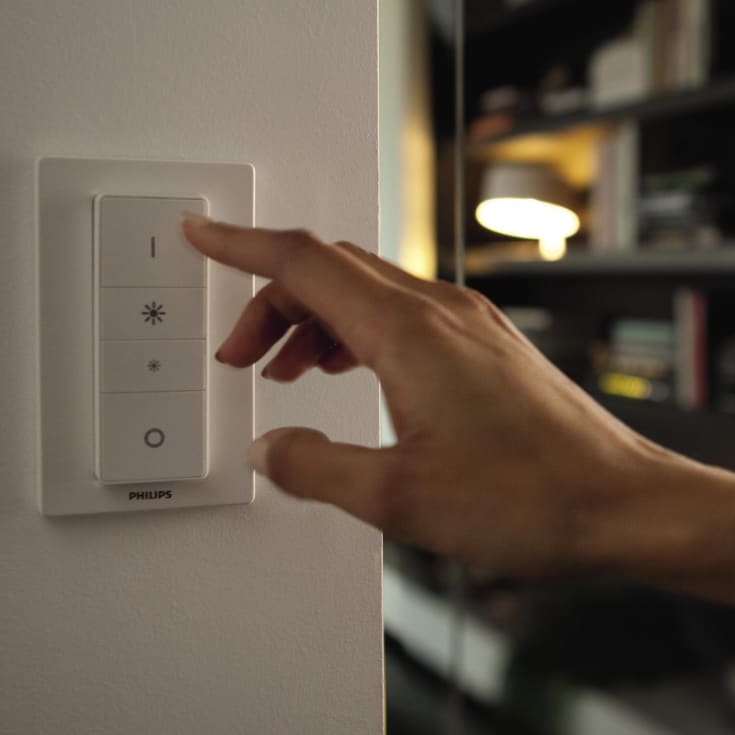 Philips Hue White E14 kertepære, 2700K, 5,5W