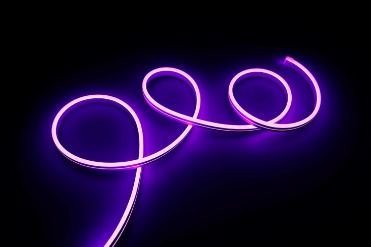 Eglo LED strip med farvet lys & mikrofon