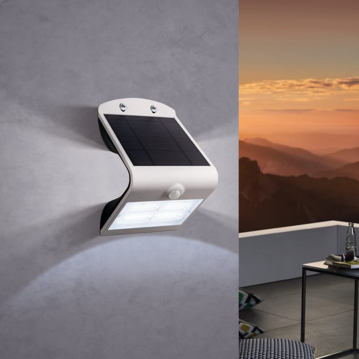 Eglo Lamazzo solcell vägglampa med sensor, vit