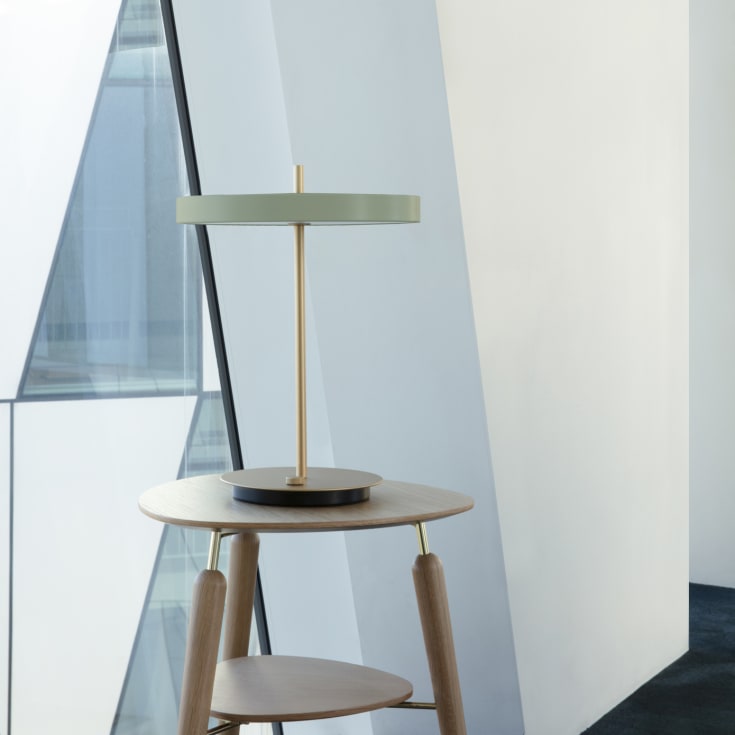 Umage Asteria bordslampa med USB, ljusgrön