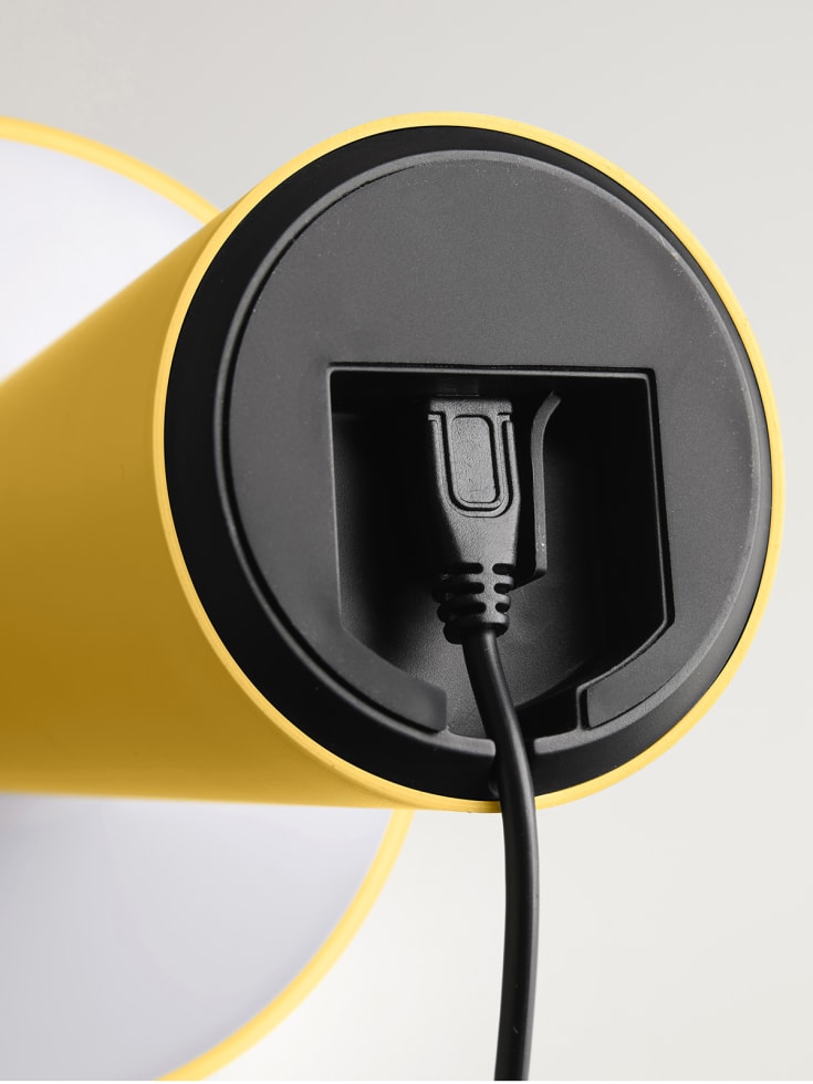 Nielsen Light Move Me genopladelig bordlampe, gul