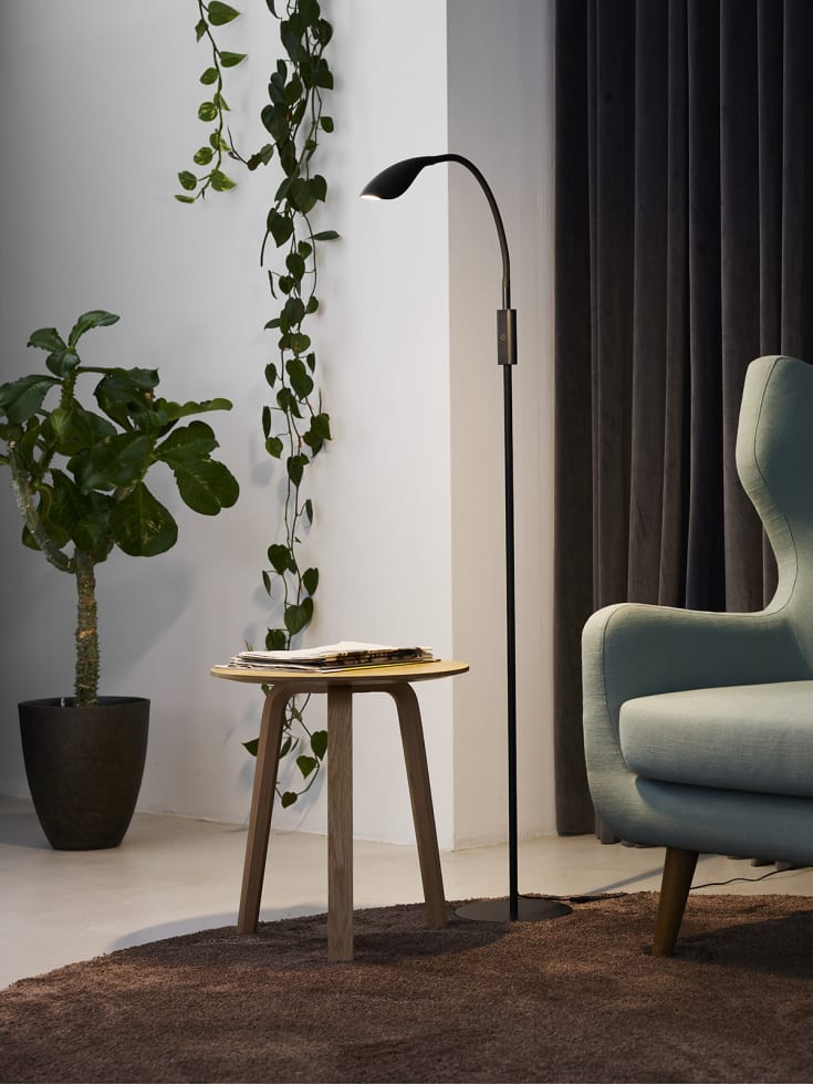 Nielsen Light Mamba gulvlampe, sort