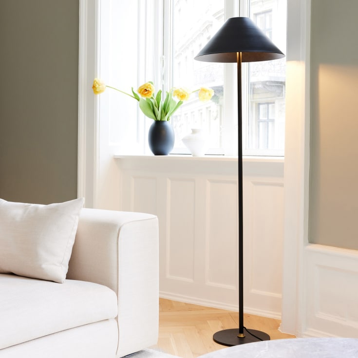 Hygge Gulvlampe E27 Ø40cm H140cm, sort